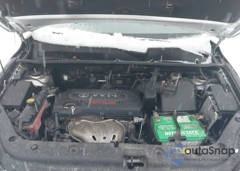 2006 Toyota Rav4 from USA, damaged, VIN JTMBD33V466020330